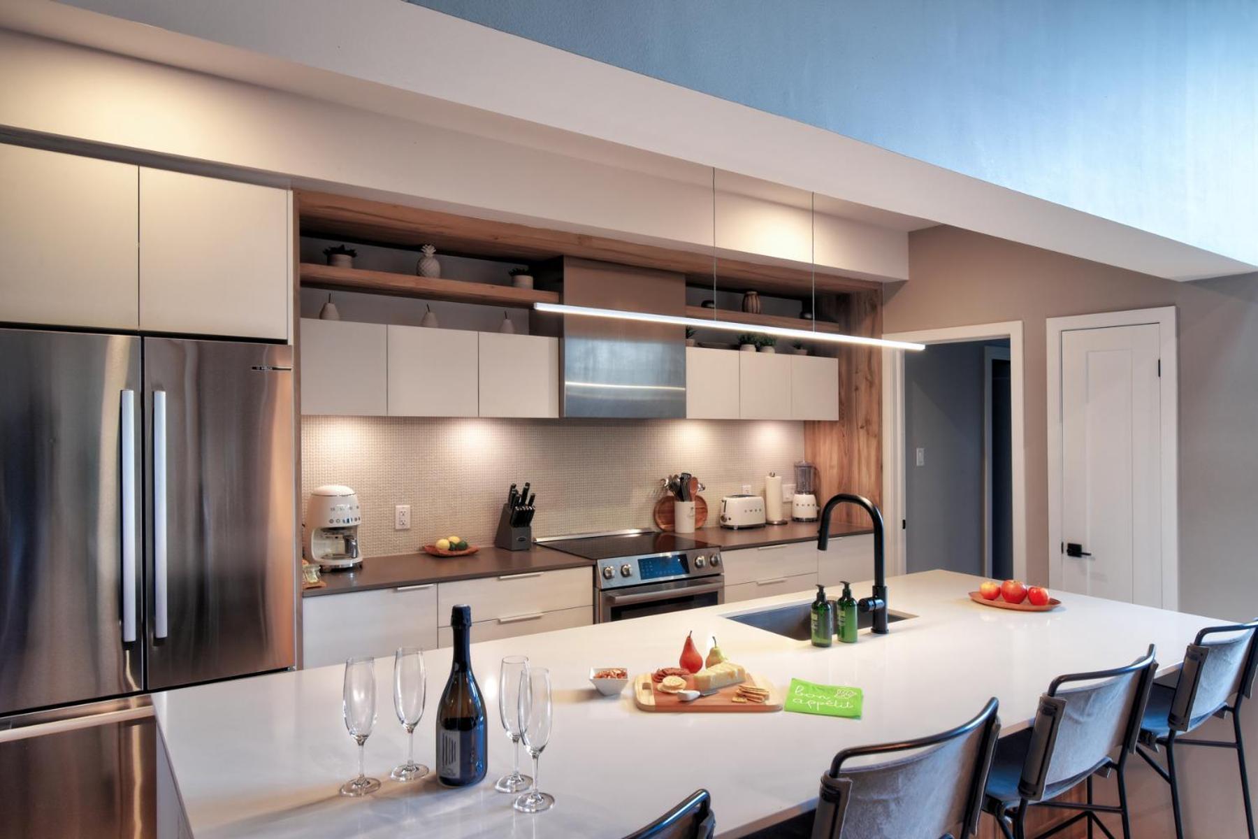 New !! Verbier Chelsea 204 Shuttle To Apartment